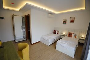 Mons Casa Boutique Hotel