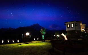 Mons Casa Boutique Hotel