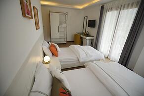 Mons Casa Boutique Hotel