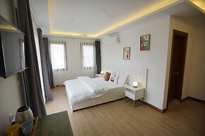 Mons Casa Boutique Hotel