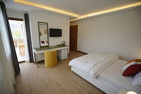 Mons Casa Boutique Hotel