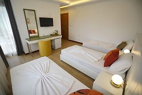 Mons Casa Boutique Hotel