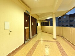 OYO 90559 Ummul Motel C Mart