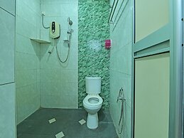 OYO 90559 Ummul Motel C Mart