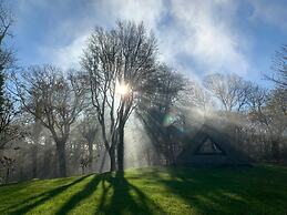 11 'bellatrix' Bell Tent Glamping Anglesey