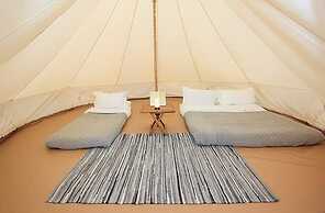 11 'bellatrix' Bell Tent Glamping Anglesey