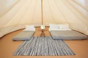 16 'petra' Bell Tent Glamping Anglesey