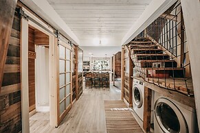 78mbr - Wood Stove - Wifi - Pets Ok - Bbq - Sleeps 6 1 Bedroom Home by