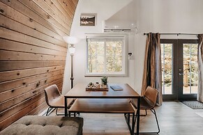 78mbr - Wood Stove - Wifi - Pets Ok - Bbq - Sleeps 6 1 Bedroom Home by