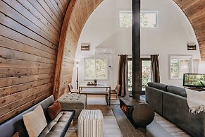 78mbr - Wood Stove - Wifi - Pets Ok - Bbq - Sleeps 6 1 Bedroom Home by