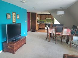 The Weis Mansion