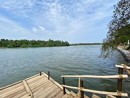 Lagoon Sarovar Premiere Resort, Pondicherry