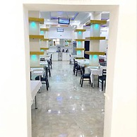 Time Oak Hotel and Suites Royale