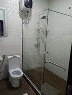 Time Oak Hotel and Suites Royale