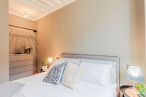 Casa Grey Contemporary Penthouse