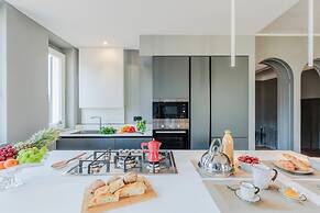 Casa Grey Contemporary Penthouse