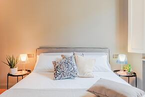 Casa Grey Contemporary Penthouse