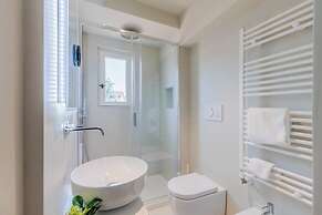 Casa Grey Contemporary Penthouse