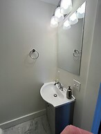 Spinneys Guesthouse & Beach Cottages
