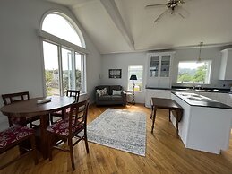 Spinneys Guesthouse & Beach Cottages