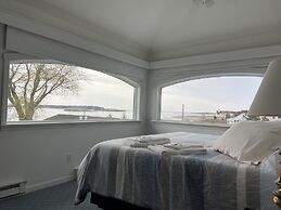 Spinneys Guesthouse & Beach Cottages
