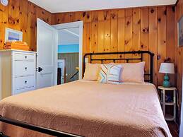 Spinneys Guesthouse & Beach Cottages