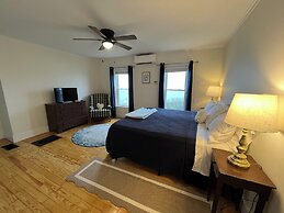Spinneys Guesthouse & Beach Cottages