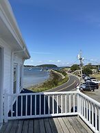 Spinneys Guesthouse & Beach Cottages