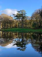 18 'izar' Bell Tent Glamping Anglesey