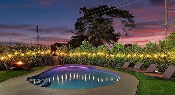 Private Heated Pool & Lovely Home