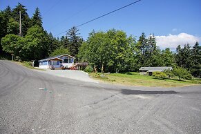 Cranes Landing Hidden Beach Home 3 Bedroom Residence by RedAwning