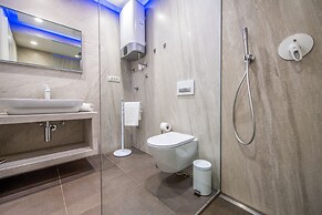 Crystal Holiday Residence