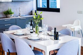 Crystal Holiday Residence