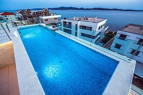 Crystal Holiday Residence