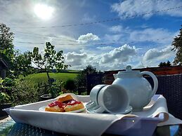 Longstone Bed and Breakfast