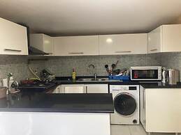 Hypatia  Apart Hotel