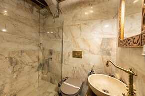 Foremanson Cave Hotel