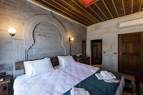 Foremanson Cave Hotel