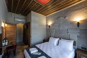 Foremanson Cave Hotel