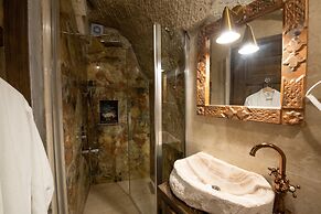 Foremanson Cave Hotel