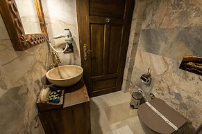 Foremanson Cave Hotel