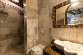 Foremanson Cave Hotel