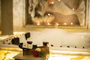 Foremanson Cave Hotel