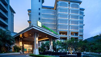 Holiday Inn Hotel and Suites Sanya Yalong Bay by IHG