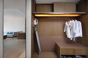 Holiday Inn Hotel and Suites Sanya Yalong Bay by IHG