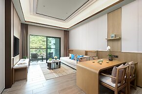 Holiday Inn Hotel and Suites Sanya Yalong Bay by IHG