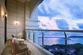 Holiday Inn Hotel and Suites Sanya Yalong Bay by IHG