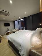 The Nhorm Hotel Ratchada