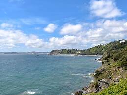 Lovely Villa 2 King 2 Singles 1double Sofa bed