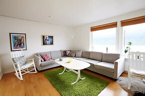 Liljulon - Views - Location